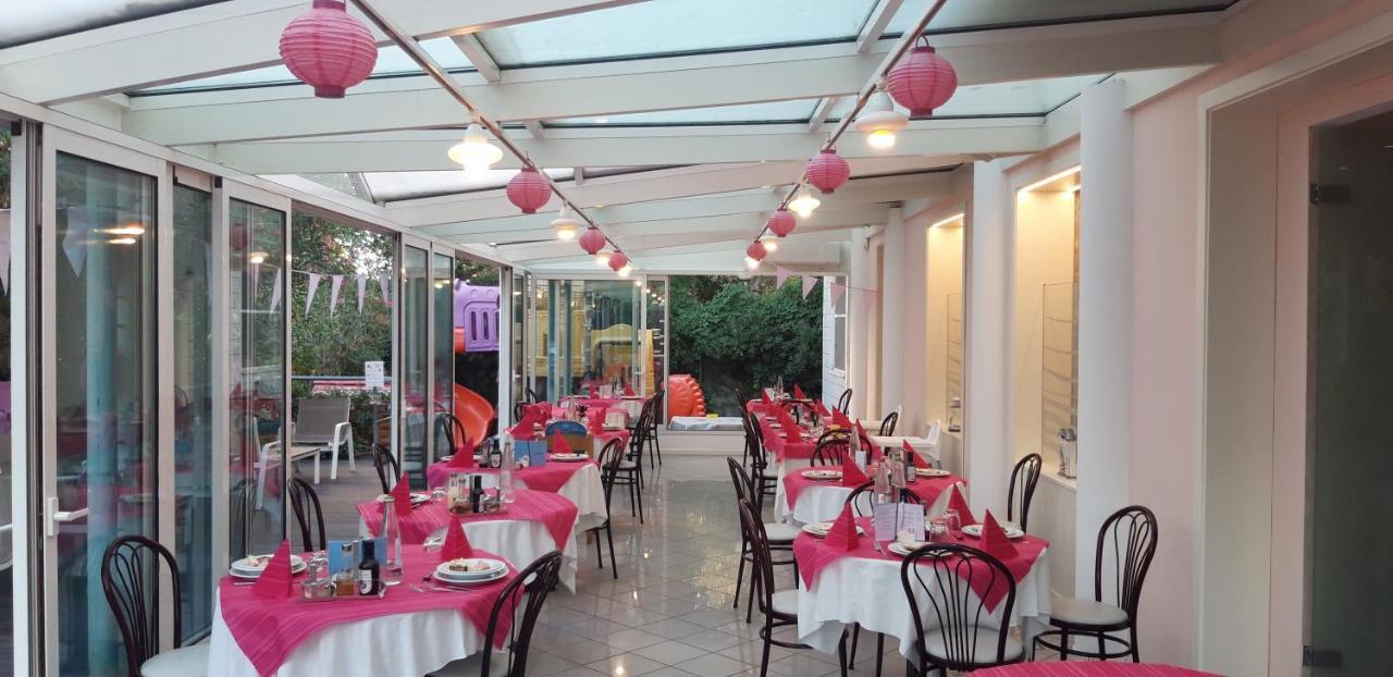 Hotel Felix Rimini Exterior foto